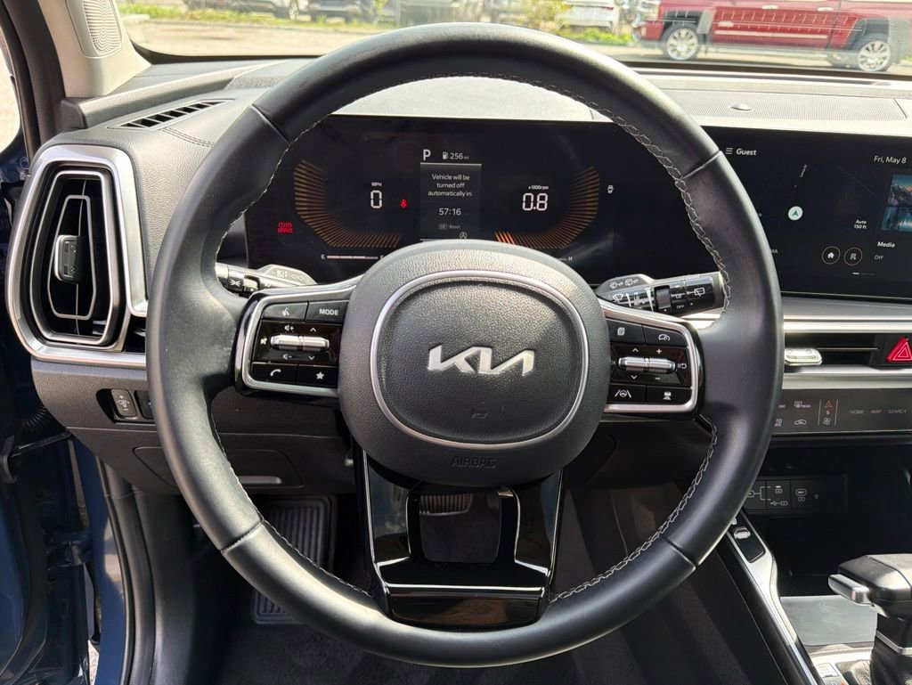 Used 2025 Kia Sorento EX w/ Panoramic Sunroof Package AWD/4WD image 14