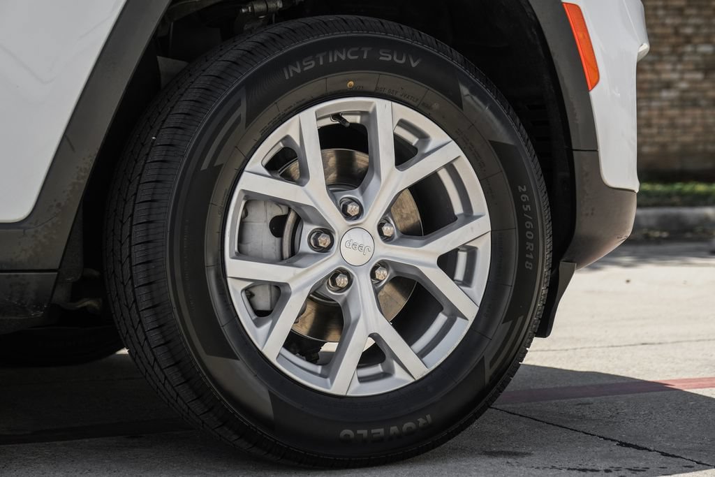 Used 2023 Jeep Grand Cherokee Limited RWD image 73