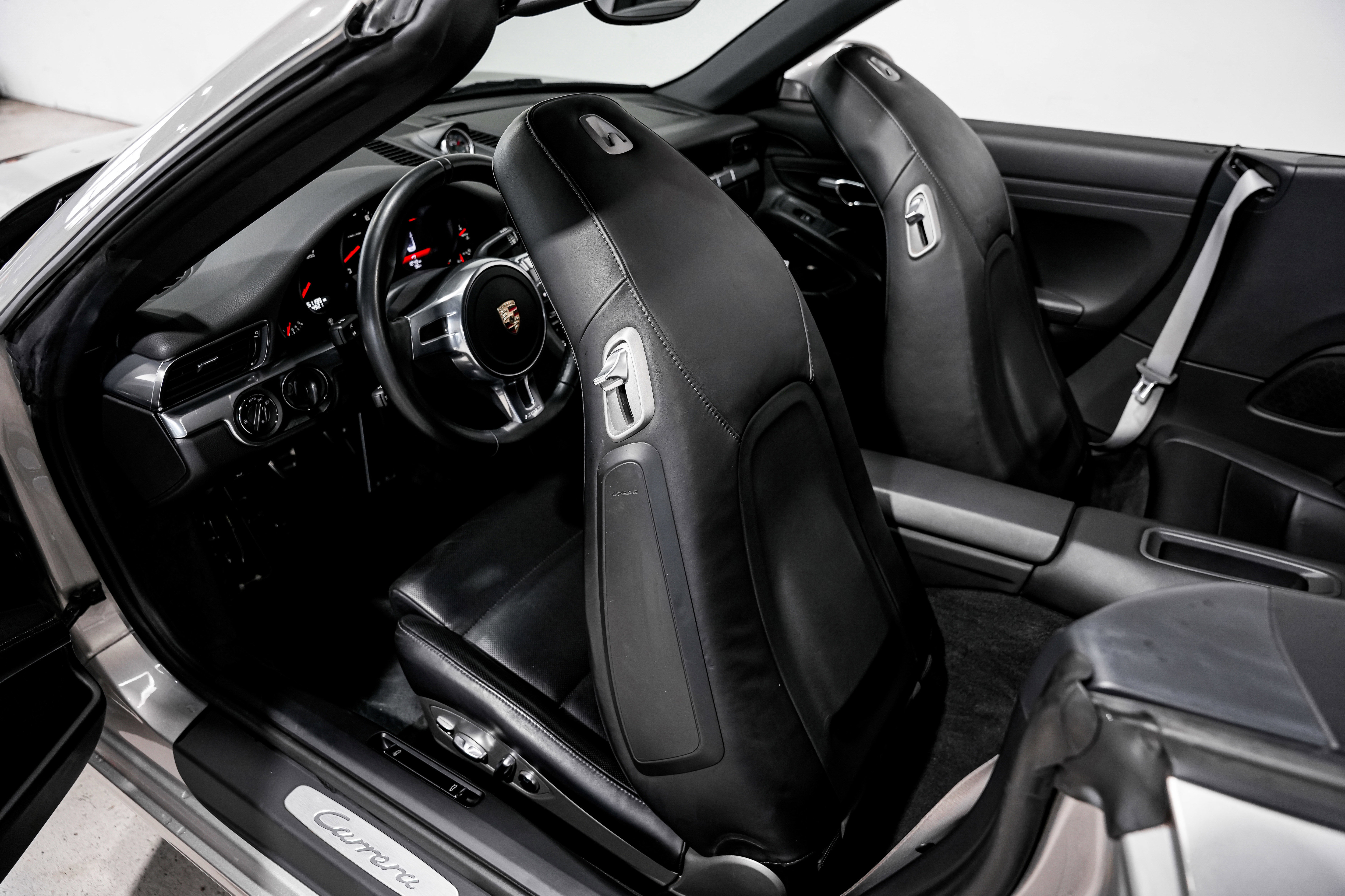 Used 2012 Porsche 911 Carrera image 20