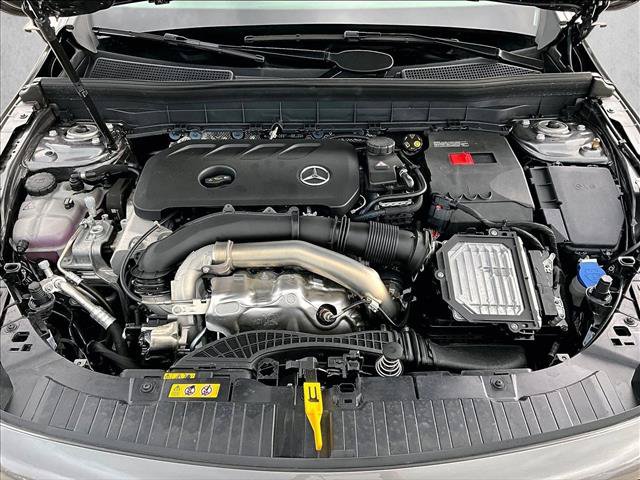 New 2026 Mercedes-Benz GLB 250 image 13