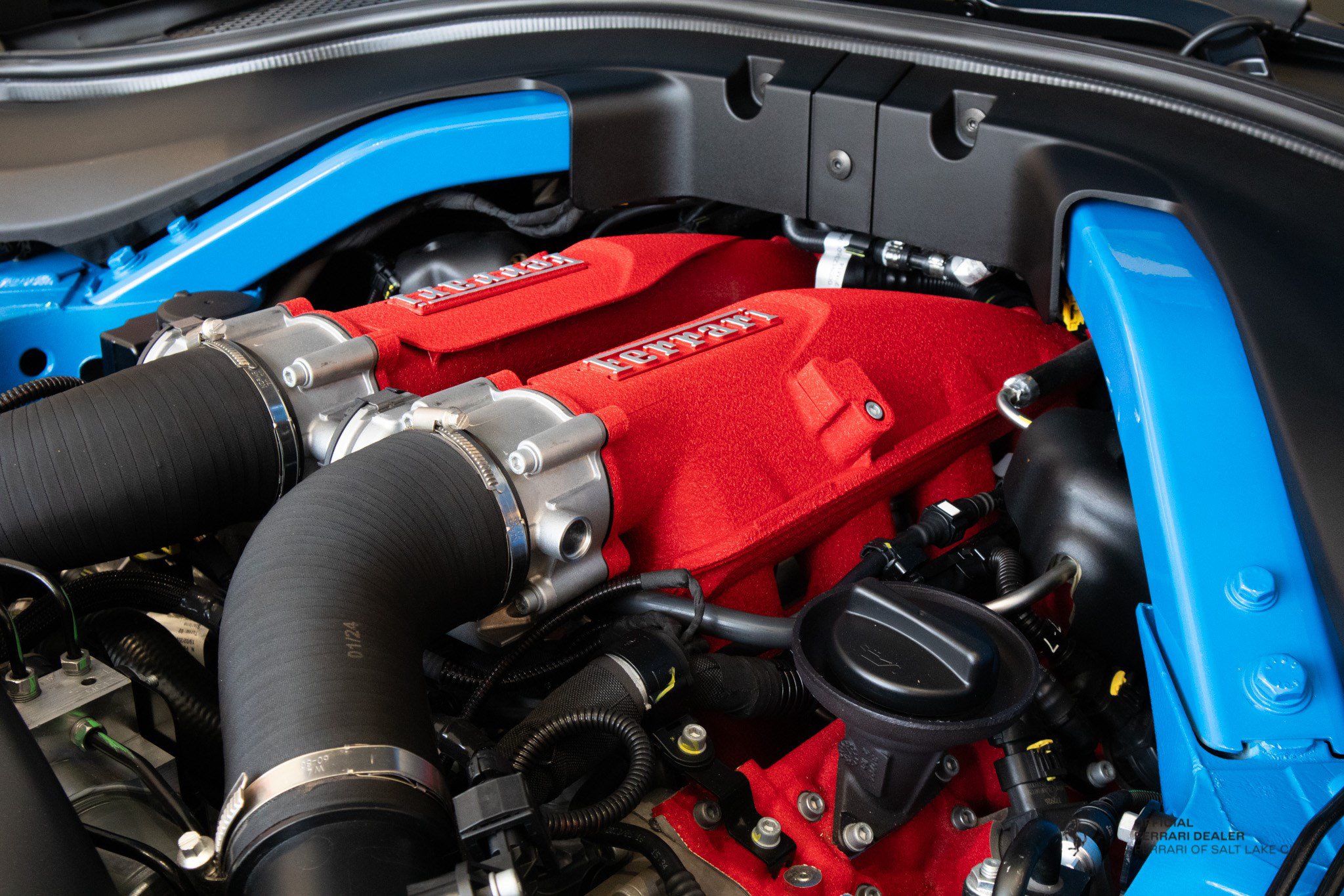 Used 2024 Ferrari Roma Spider RWD image 11