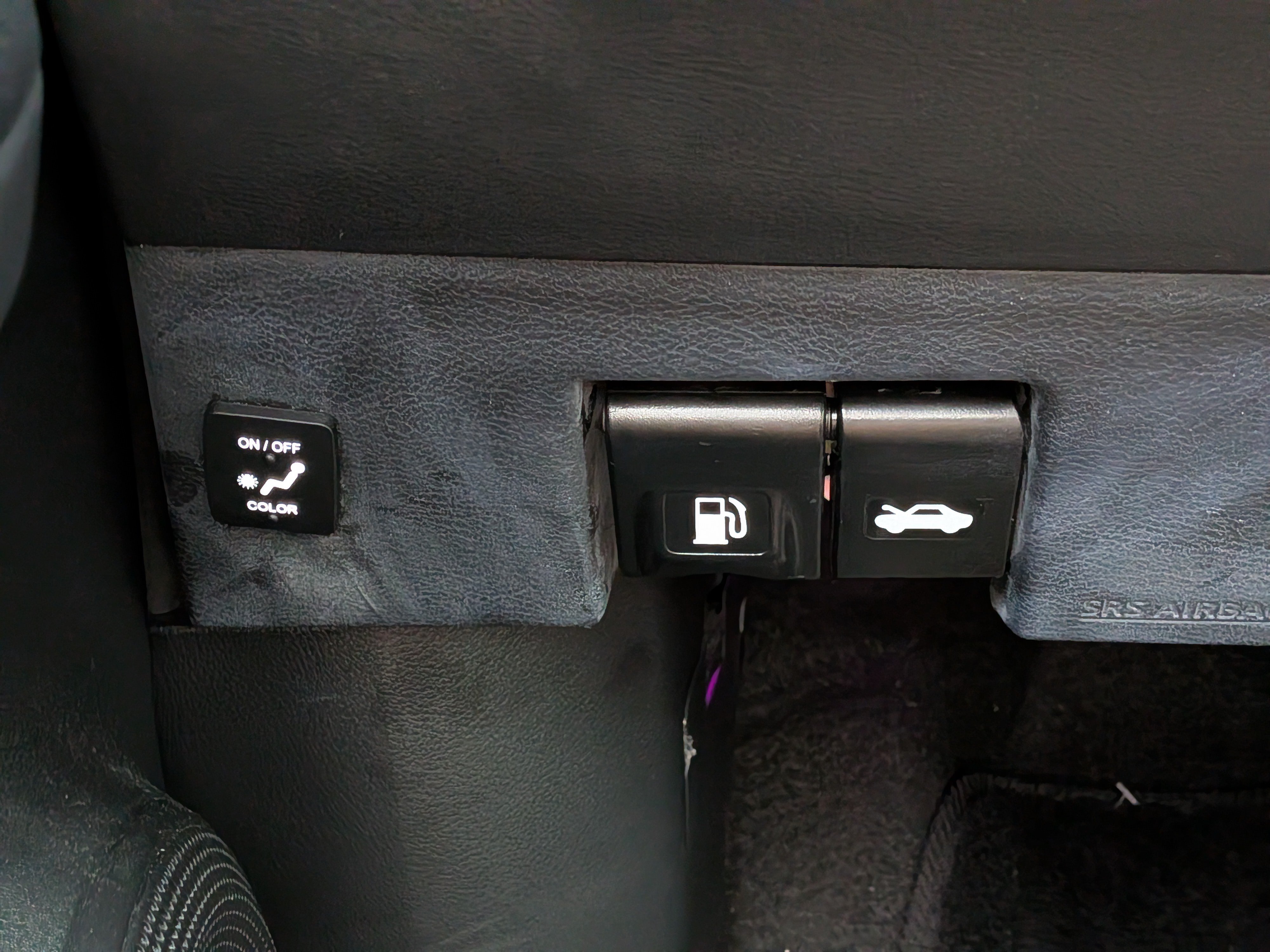 Used 2022 Nissan Kicks SR w/ Interior Electronics Package FWD image 23