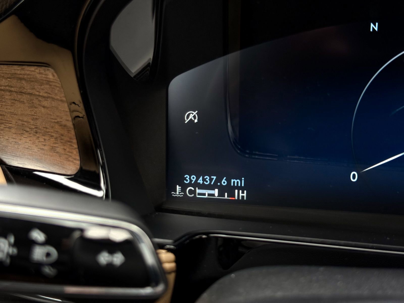 Used 2023 Lincoln Corsair Reserve w/ Jet Appearance Package image 40