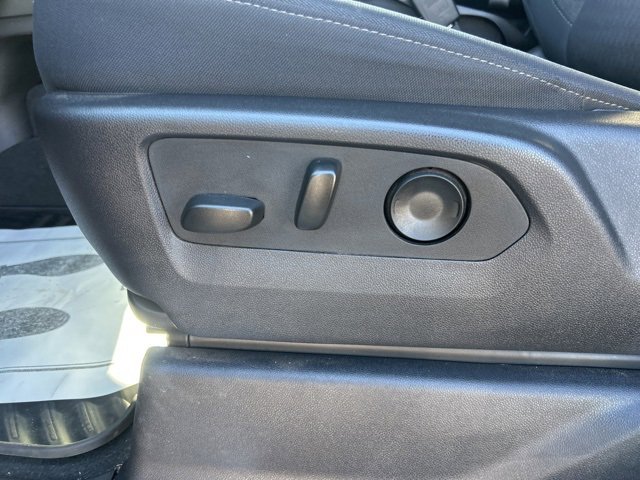 Certified 2025 GMC Sierra 2500 SLE w/ Preferred Package image 16