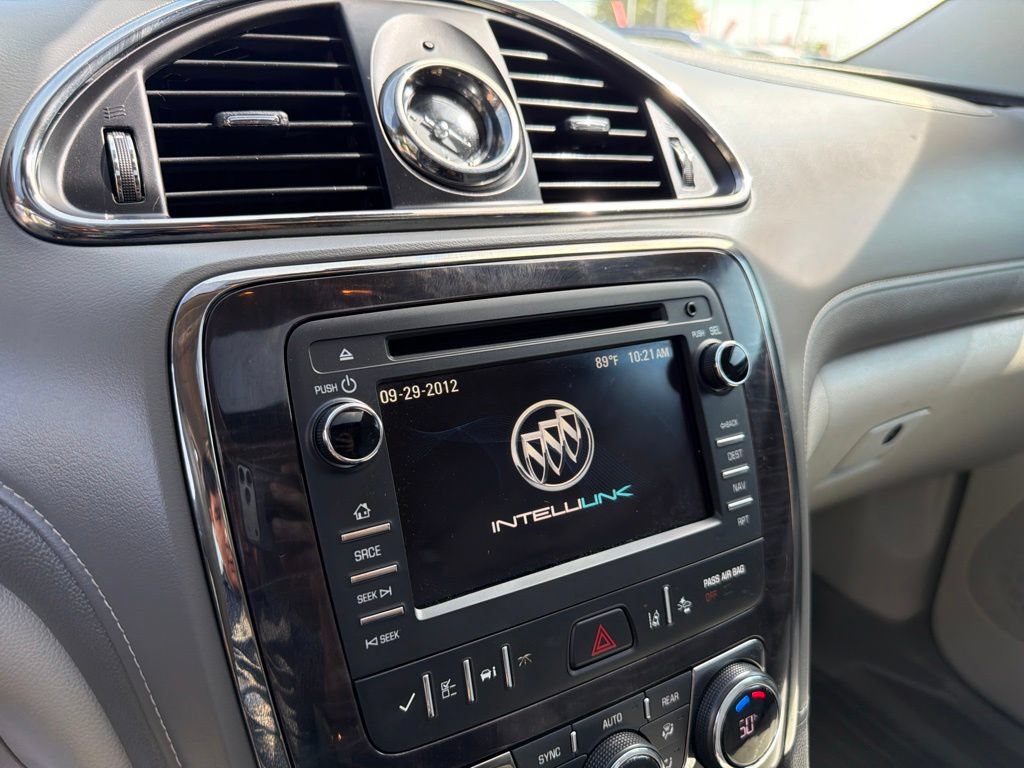 Used 2016 Buick Enclave Premium w/ Experience Buick Package FWD image 27