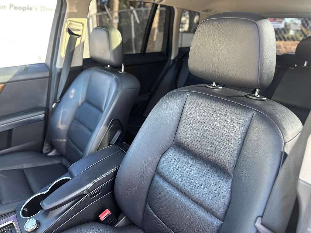 Used 2015 Mercedes-Benz GLK 350 2WD image 9