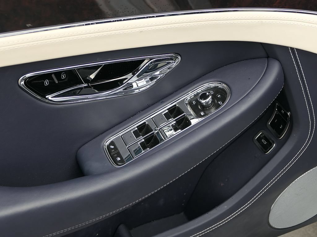 Used 2023 Bentley Continental GT Mulliner AWD/4WD image 10