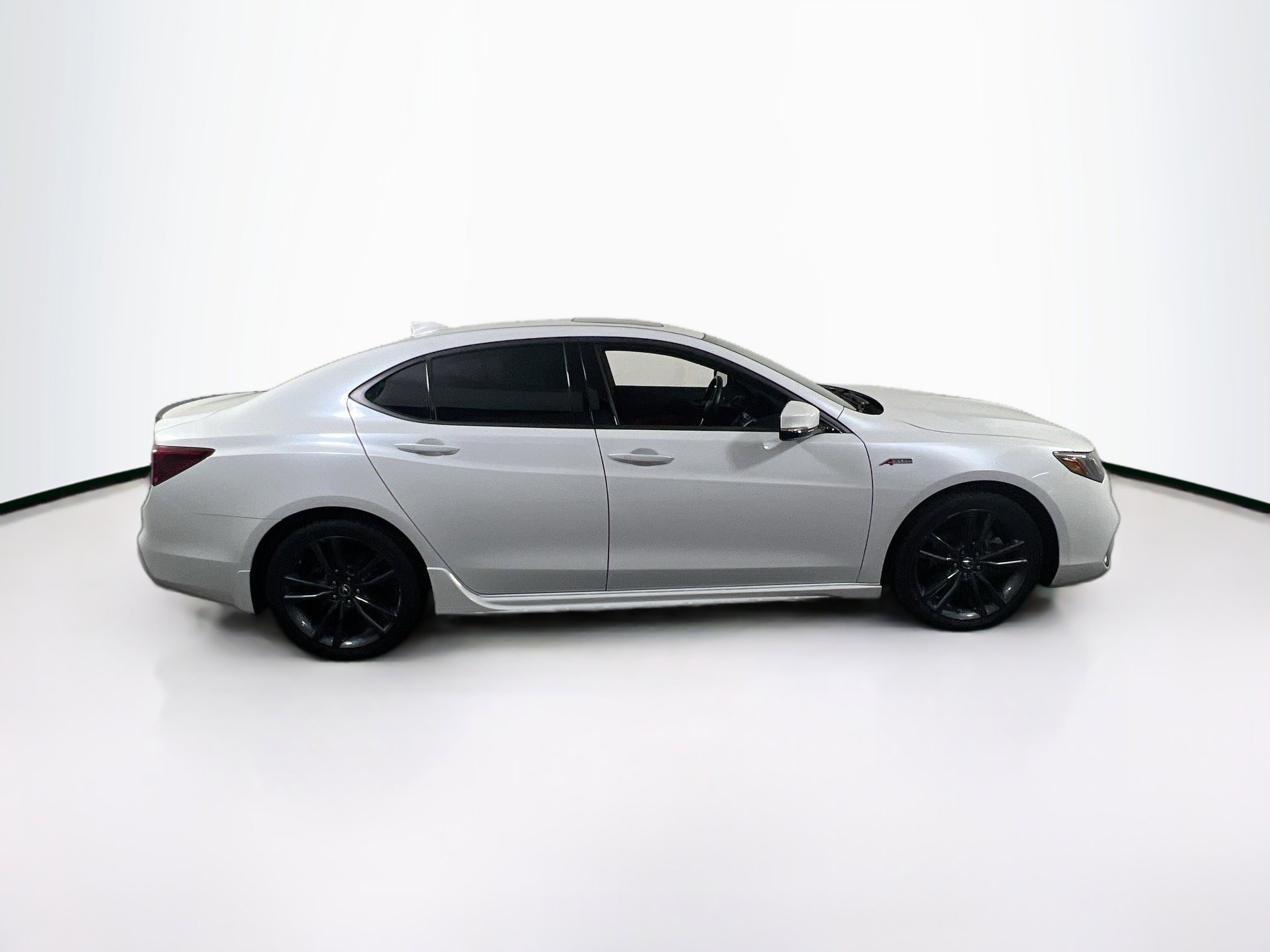 Used 2019 Acura TLX V6 w/ Technology & A-SPEC Pkg FWD image 4