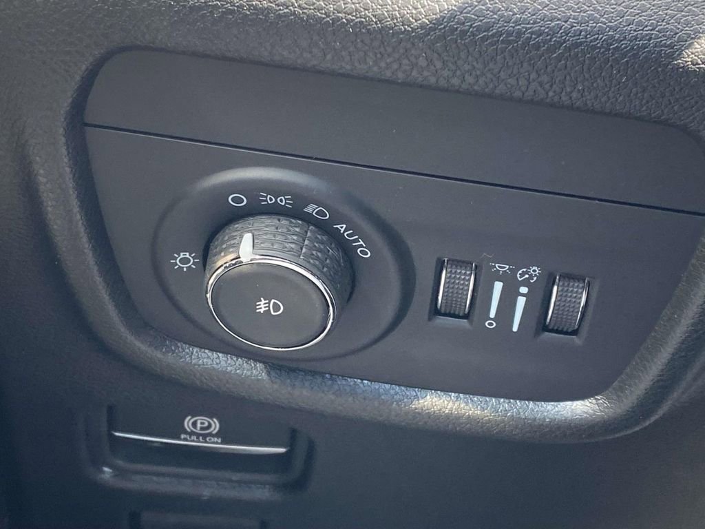 New 2026 Jeep Grand Cherokee Limited w/ Limited Altitude Package image 26