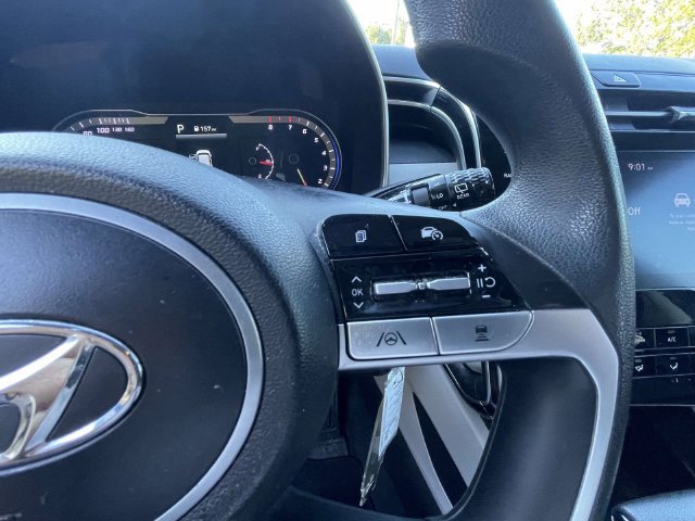 Used 2023 Hyundai Tucson SE FWD image 21