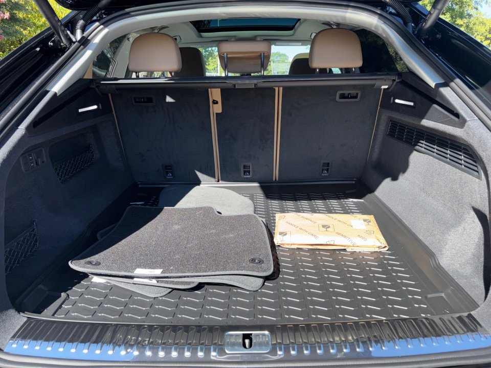 New 2026 Audi Q8 Premium Plus image 15