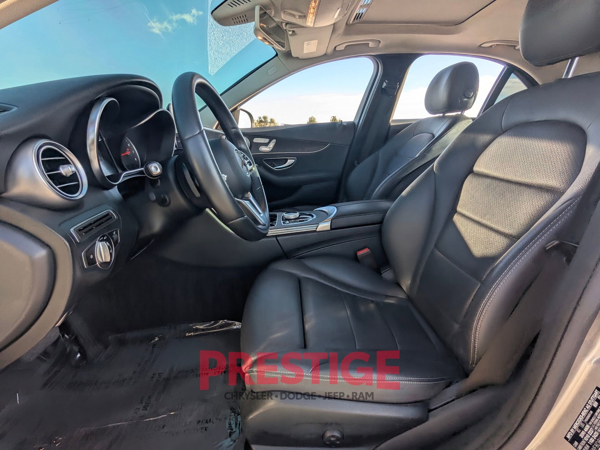 Used 2020 Mercedes-Benz C 300 Sedan image 28