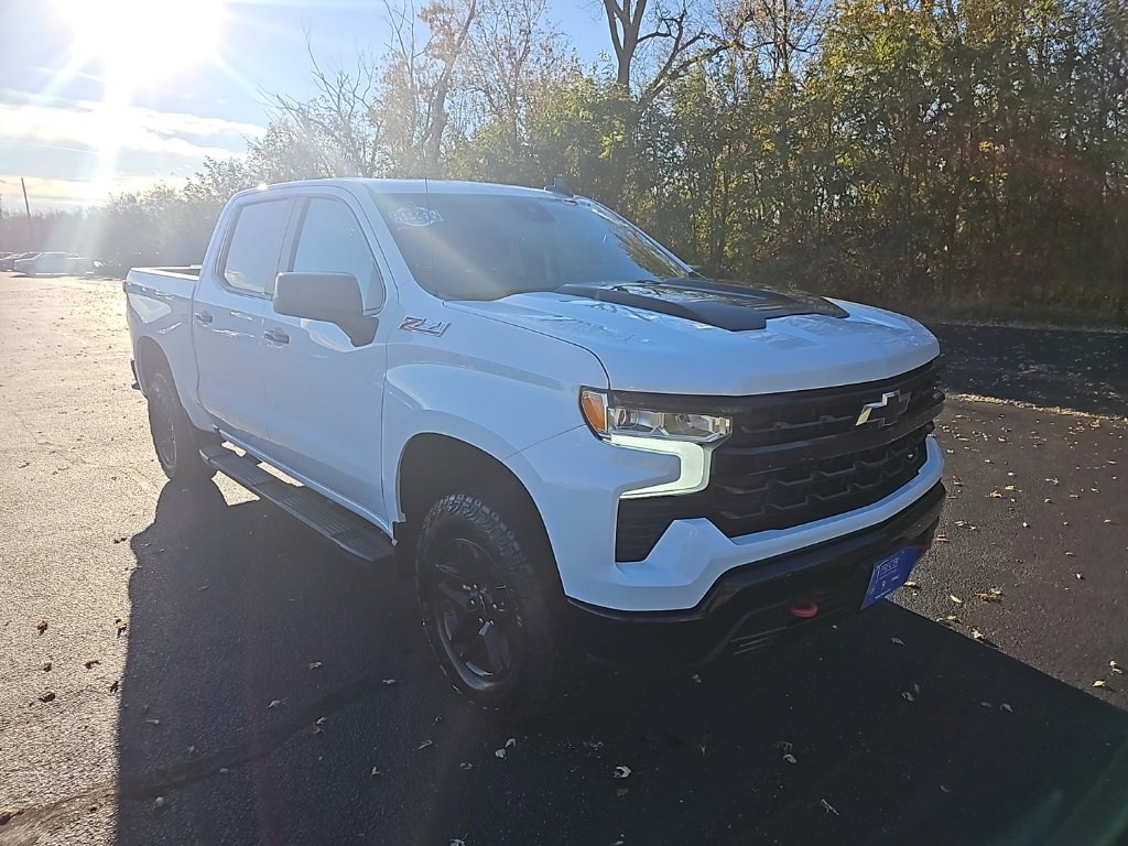 Used 2024 Chevrolet Silverado 1500 LT Trail Boss w/ Protection Package image 9