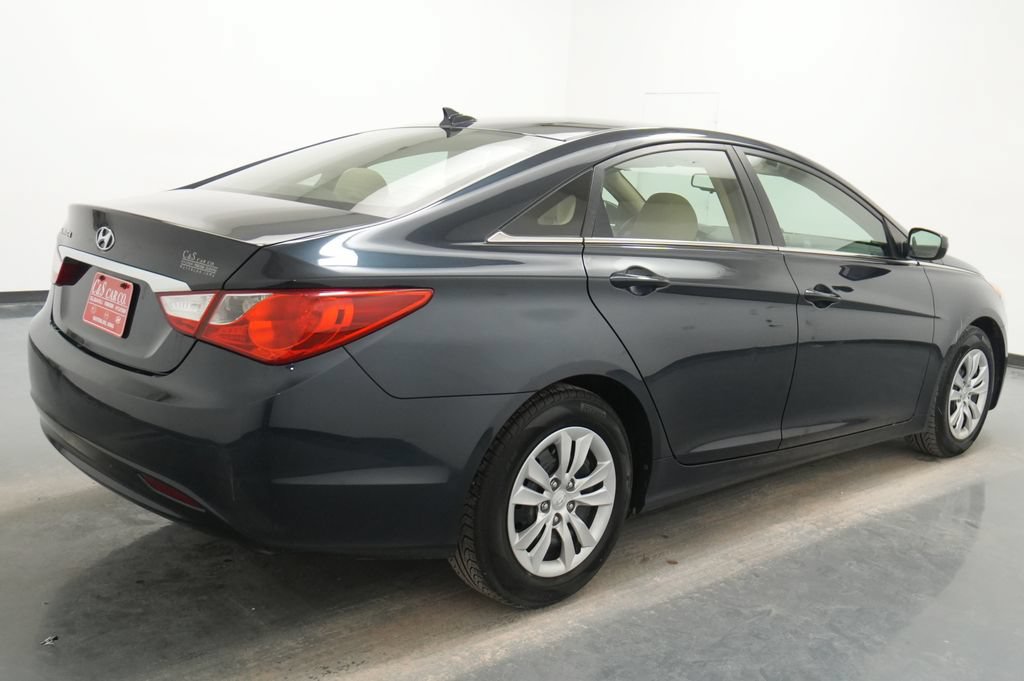 Used 2012 Hyundai Sonata GLS FWD image 9