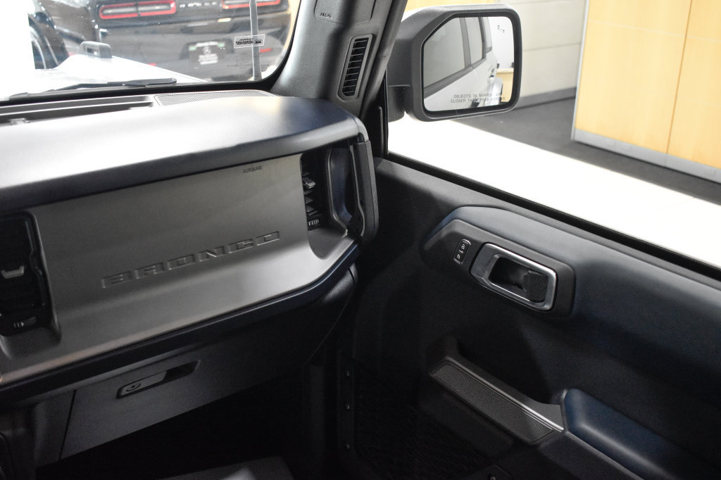 Used 2023 Ford Bronco Outer Banks AWD/4WD image 23