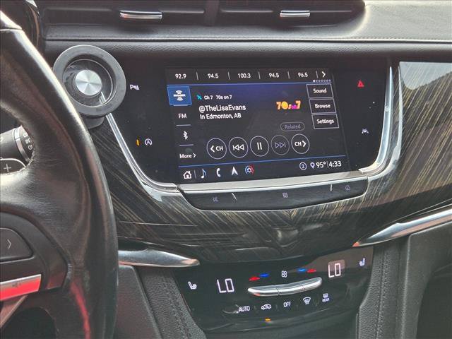 Used 2020 Cadillac XT6 Premium Luxury FWD image 12