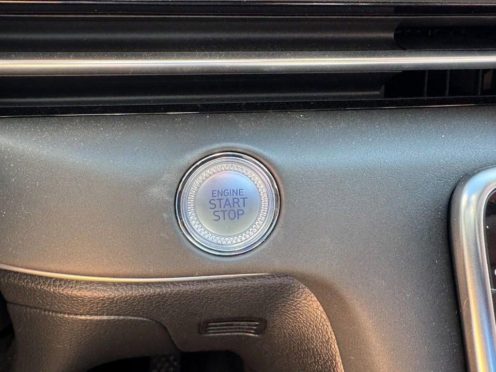 Certified 2025 Genesis GV80 3.5T Advanced image 24