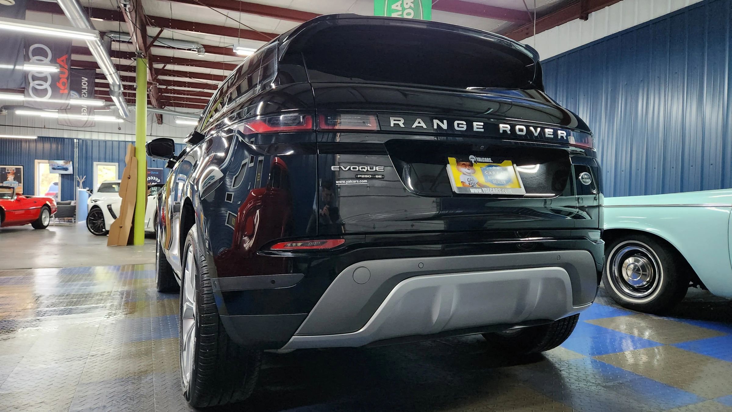 Used 2020 Land Rover Range Rover Evoque SE image 62