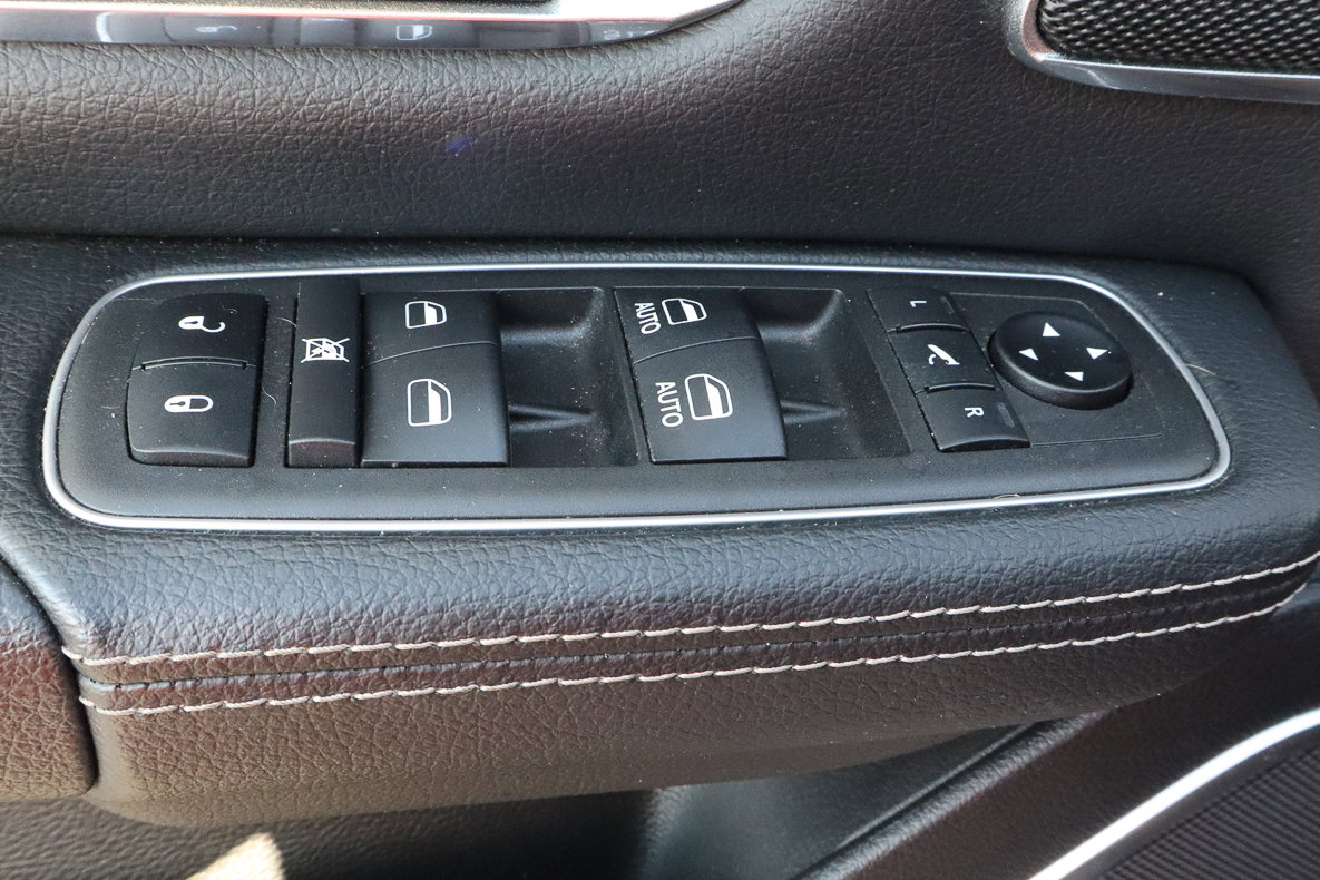 Used 2021 RAM 1500 Laramie image 15