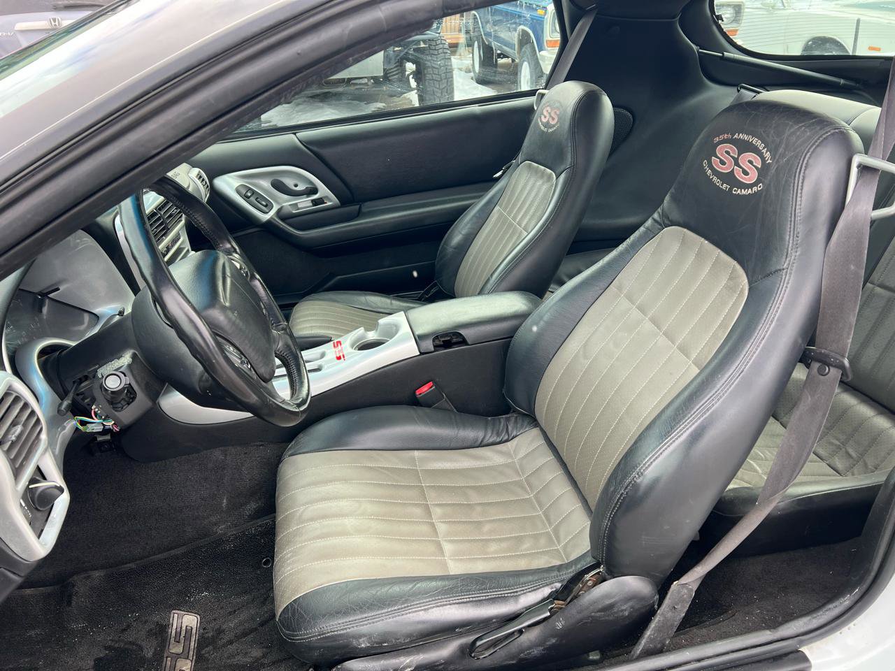 Used 2002 Chevrolet Camaro Z28 w/ SS Performance/Appearance Pkg image 8