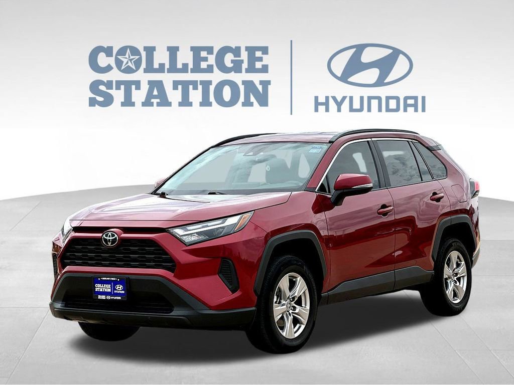 Used 2024 Toyota RAV4 XLE FWD image 6