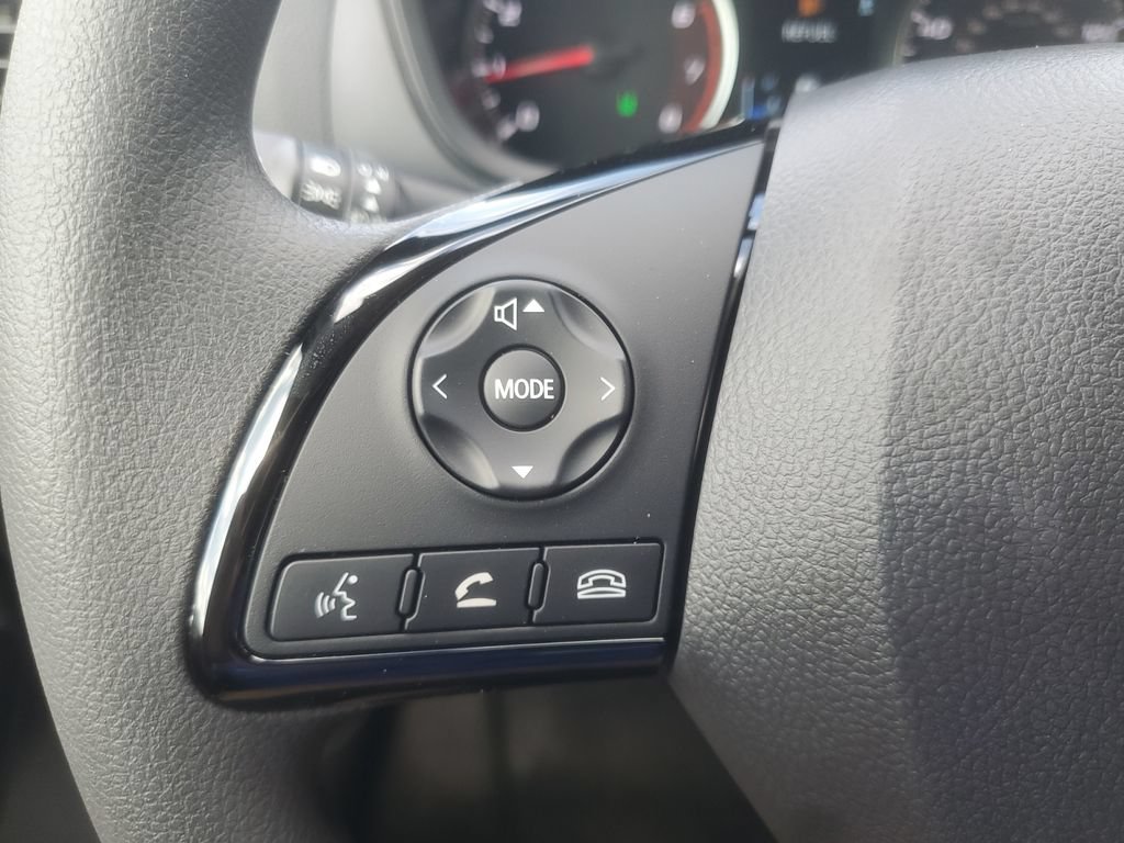 New 2026 Mitsubishi Eclipse Cross LE AWD/4WD image 33