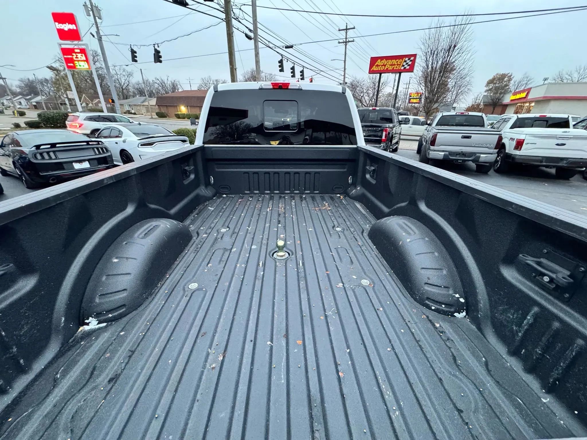 Used 2017 Ford F450 Lariat w/ Lariat Ultimate Package AWD/4WD image 16