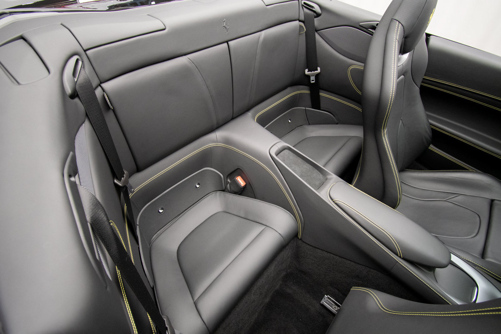 Used 2023 Ferrari Portofino M RWD image 24