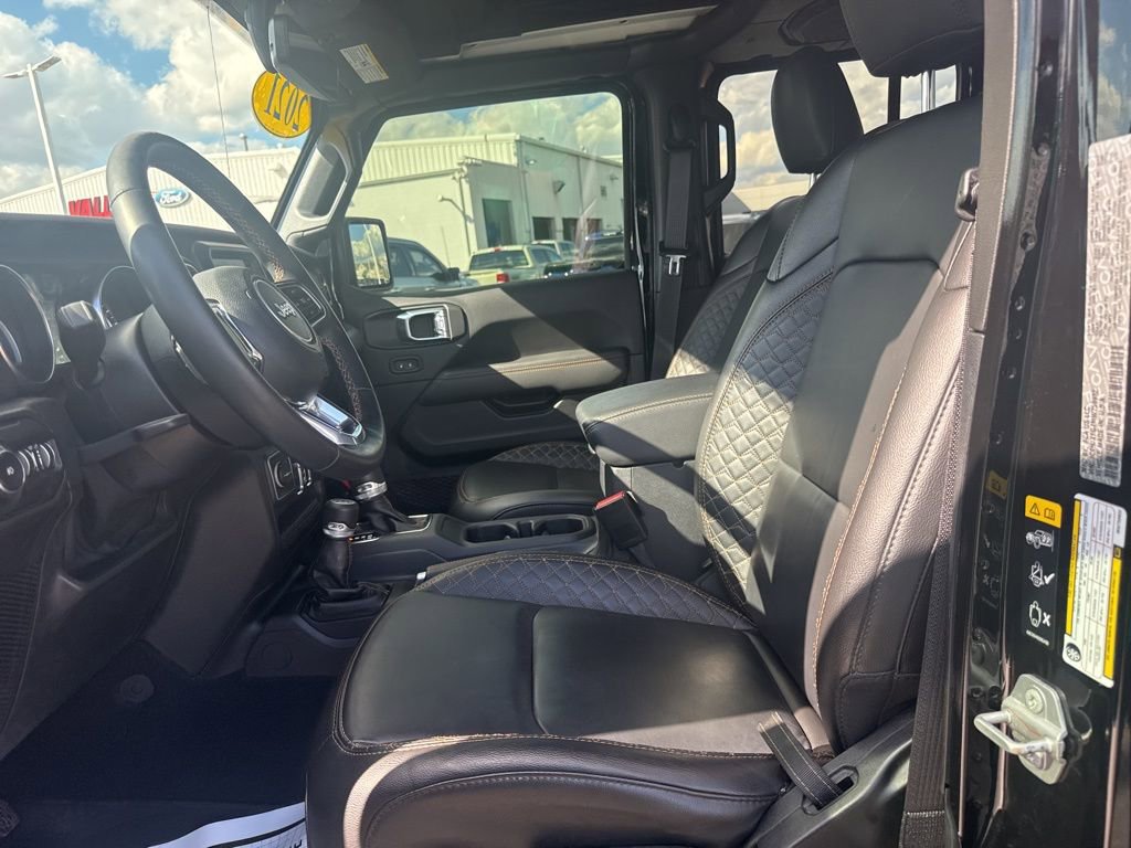 Used 2021 Jeep Wrangler Unlimited Sahara image 5