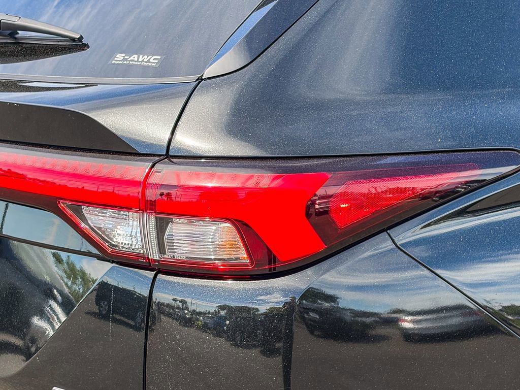 Used 2022 Mitsubishi Outlander SEL image 8