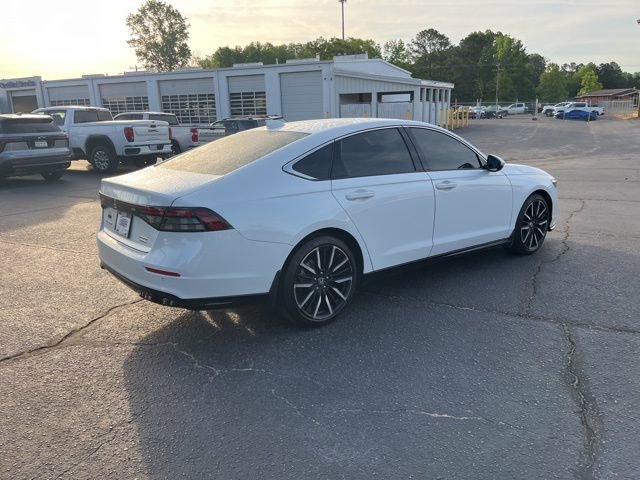 Used 2023 Honda Accord Touring image 4