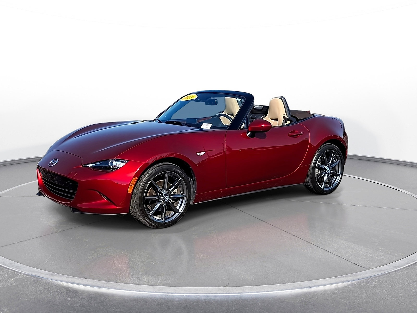 Used 2019 MAZDA MX-5 Miata Grand Touring w/ GT-S Package RWD image 4