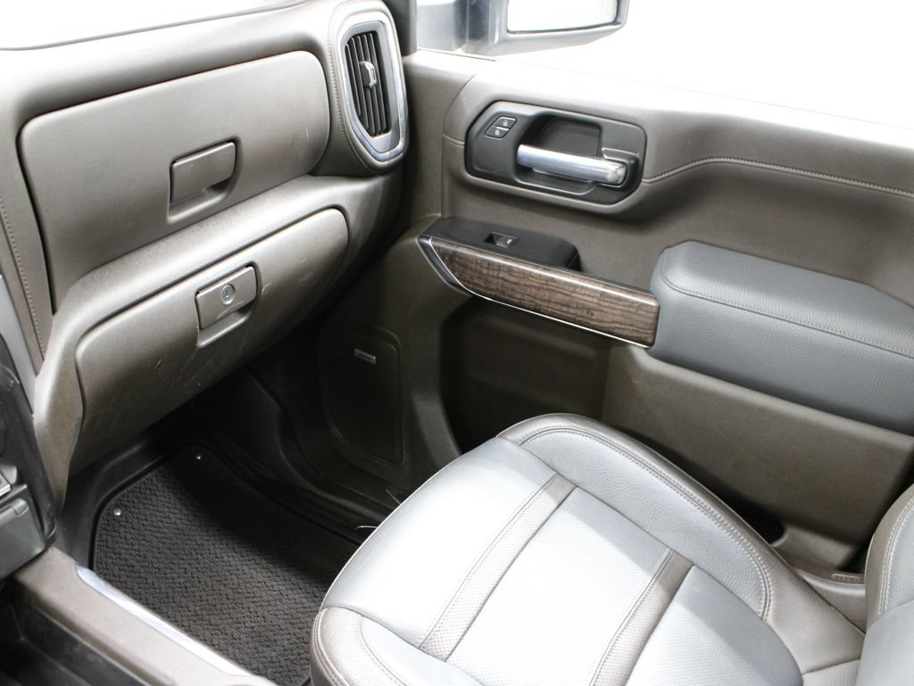 Used 2023 GMC Sierra 3500 Denali AWD/4WD image 33