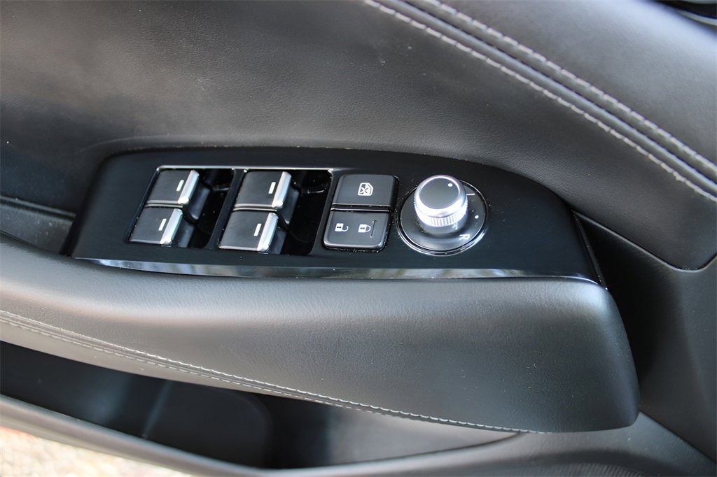 Used 2018 MAZDA MAZDA6 Touring image 11