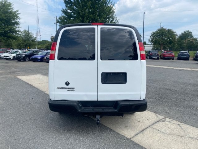 Used 2013 Chevrolet Express 3500 LS RWD image 2