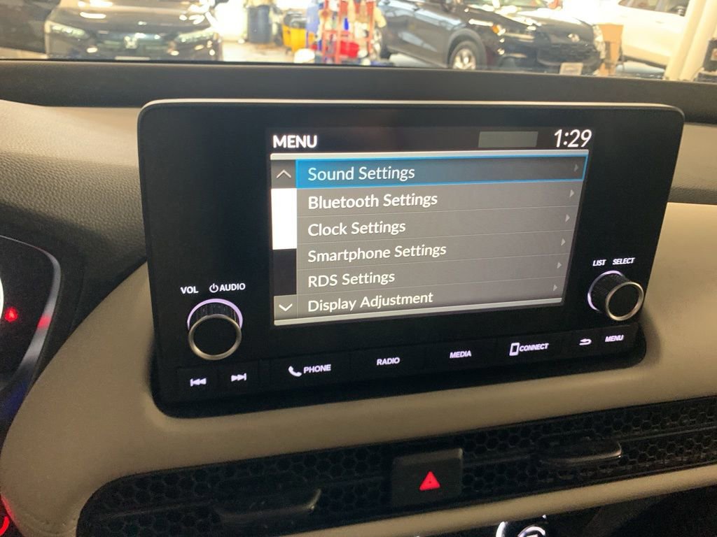 Used 2023 Honda HR-V LX image 18