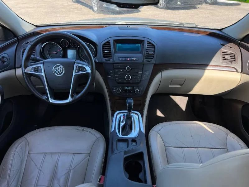 Used 2011 Buick Regal CXL FWD image 15