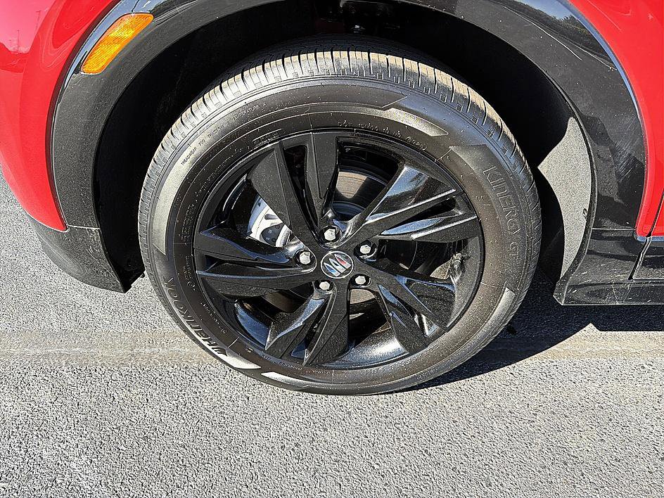 Used 2026 Buick Encore GX Sport Touring w/ Comfort Package image 8