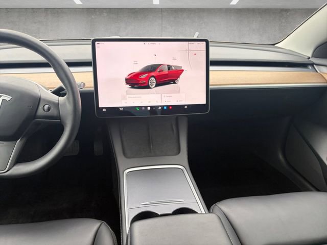 Used 2023 Tesla Model 3 Standard Range RWD image 3