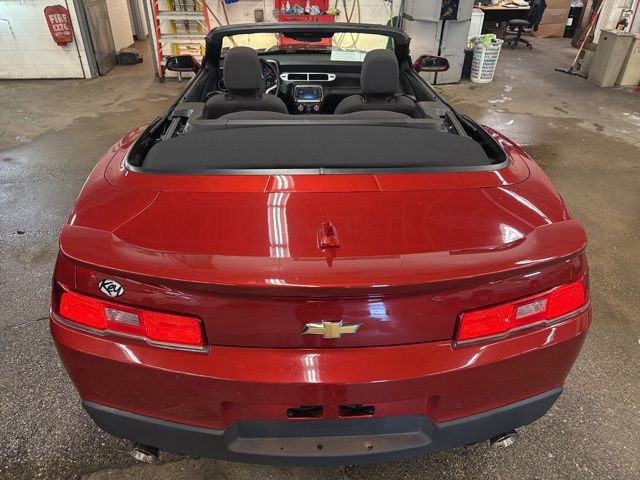 Used 2015 Chevrolet Camaro LT RWD image 27