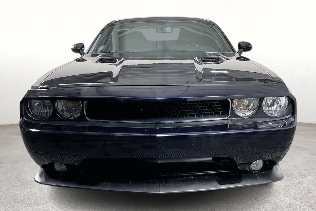 Used 2012 Dodge Challenger SXT image 5
