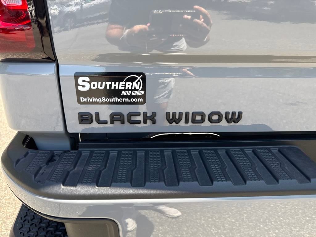 New 2025 GMC Sierra 1500 AT4 w/ AT4 Premium Package image 15