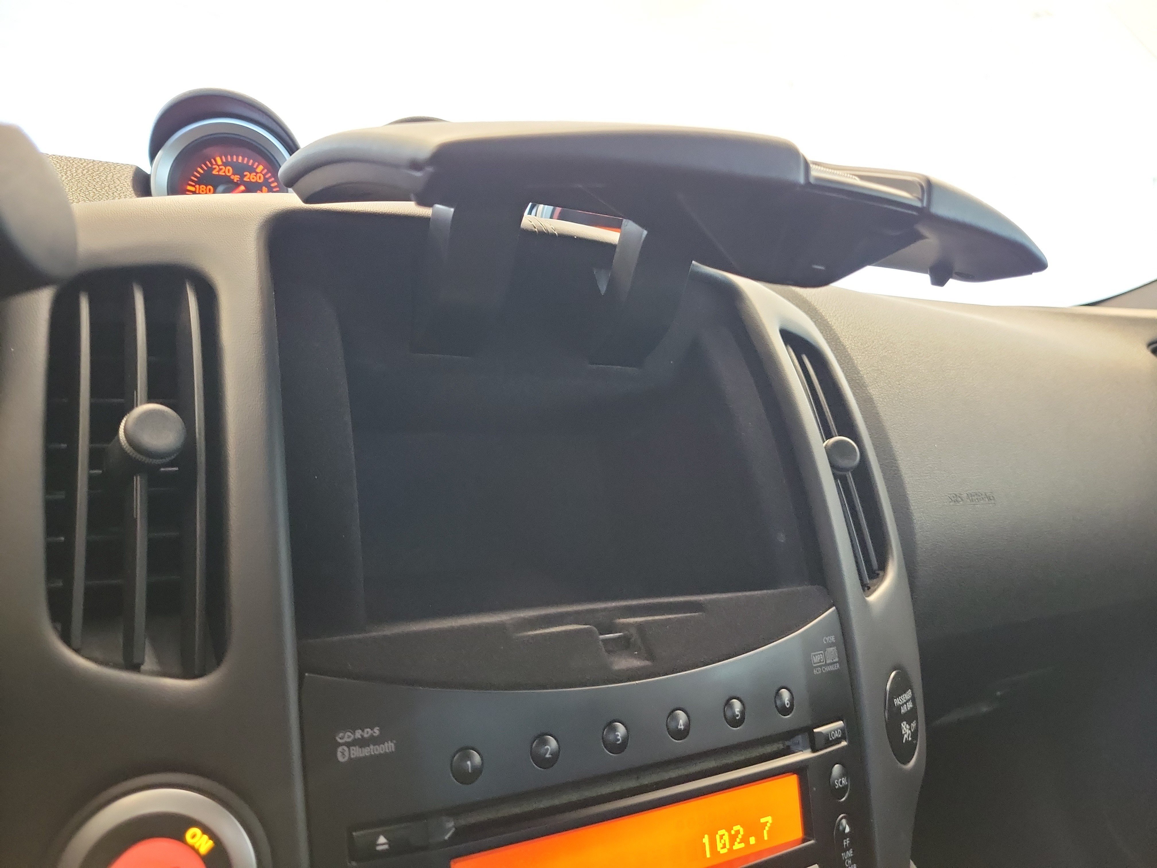 Used 2010 Nissan 370Z Touring RWD image 30