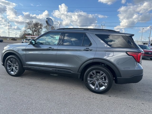 New 2026 Ford Explorer Active w/ Active Comfort Package image 29