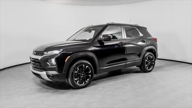 Used 2023 Chevrolet TrailBlazer LT w/ Convenience Package AWD/4WD image 2