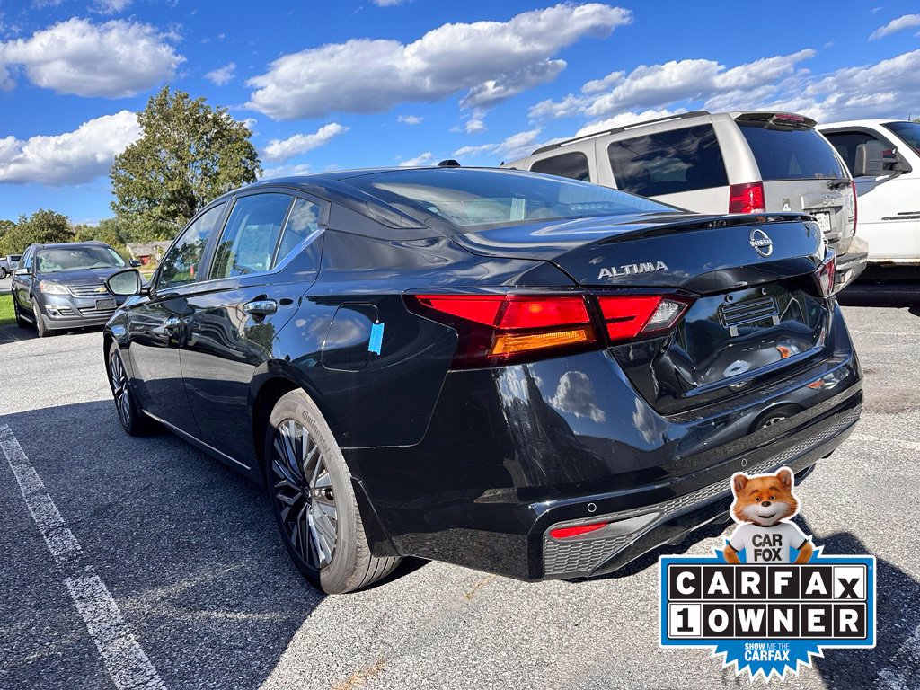 Used 2024 Nissan Altima 2.5 SV FWD image 3