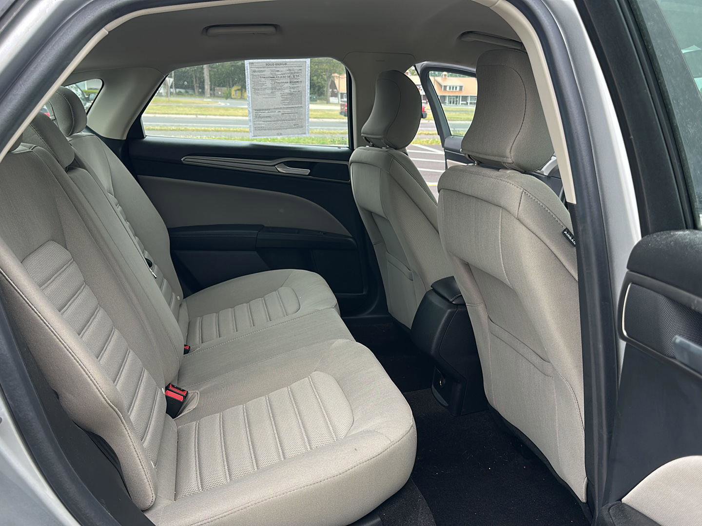 Used 2019 Ford Fusion S FWD image 11