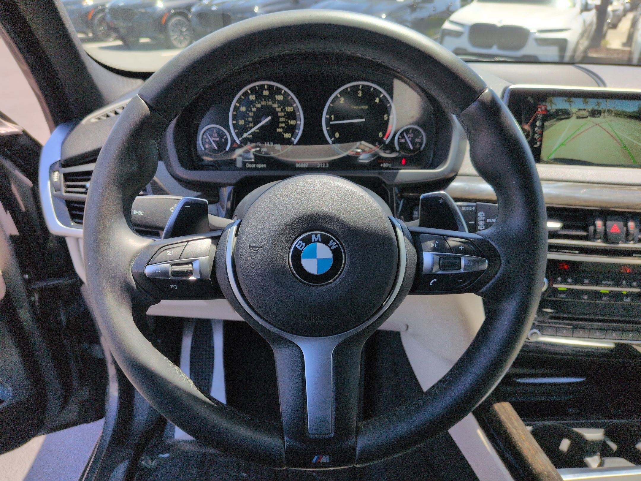 Used 2015 BMW X5 xDrive35d AWD/4WD image 18