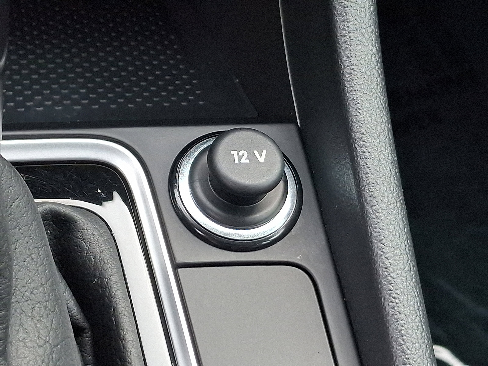 Used 2021 Volkswagen Jetta S w/ Driver Assistance Package image 22