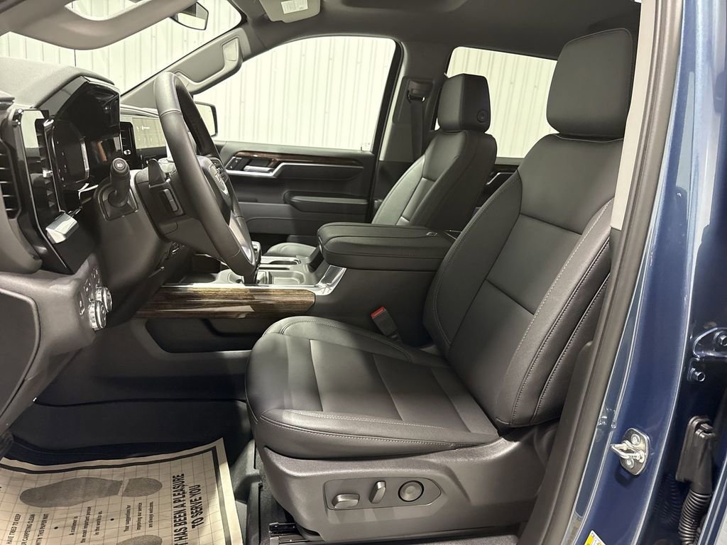 New 2026 GMC Sierra 1500 Elevation w/ Elevation Premium Package AWD/4WD image 20